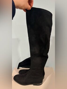 Marc Fisher Renn Faux Suede Tall Over-The-Knee Boots low Heel Round Toe | size 7